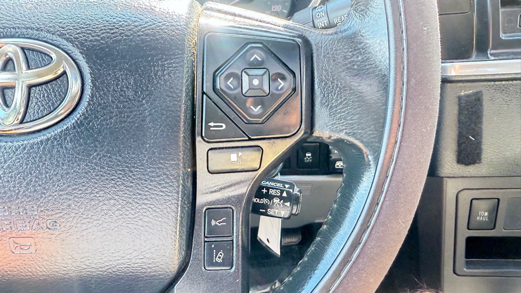 2018 Toyota Sequoia Image 27