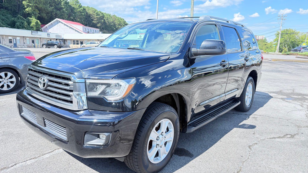 2018 Toyota Sequoia Image 37