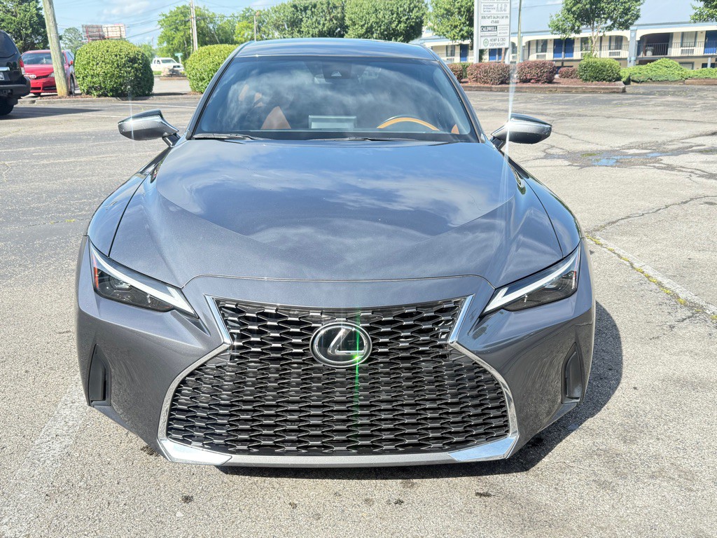 2022 Lexus IS 300 Image 9