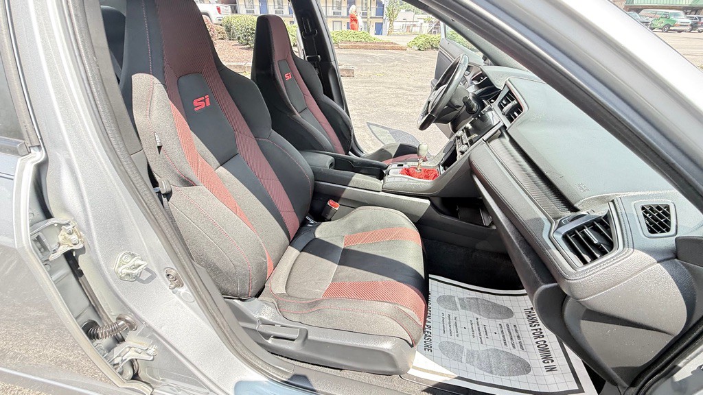 2020 Honda Civic Image 24