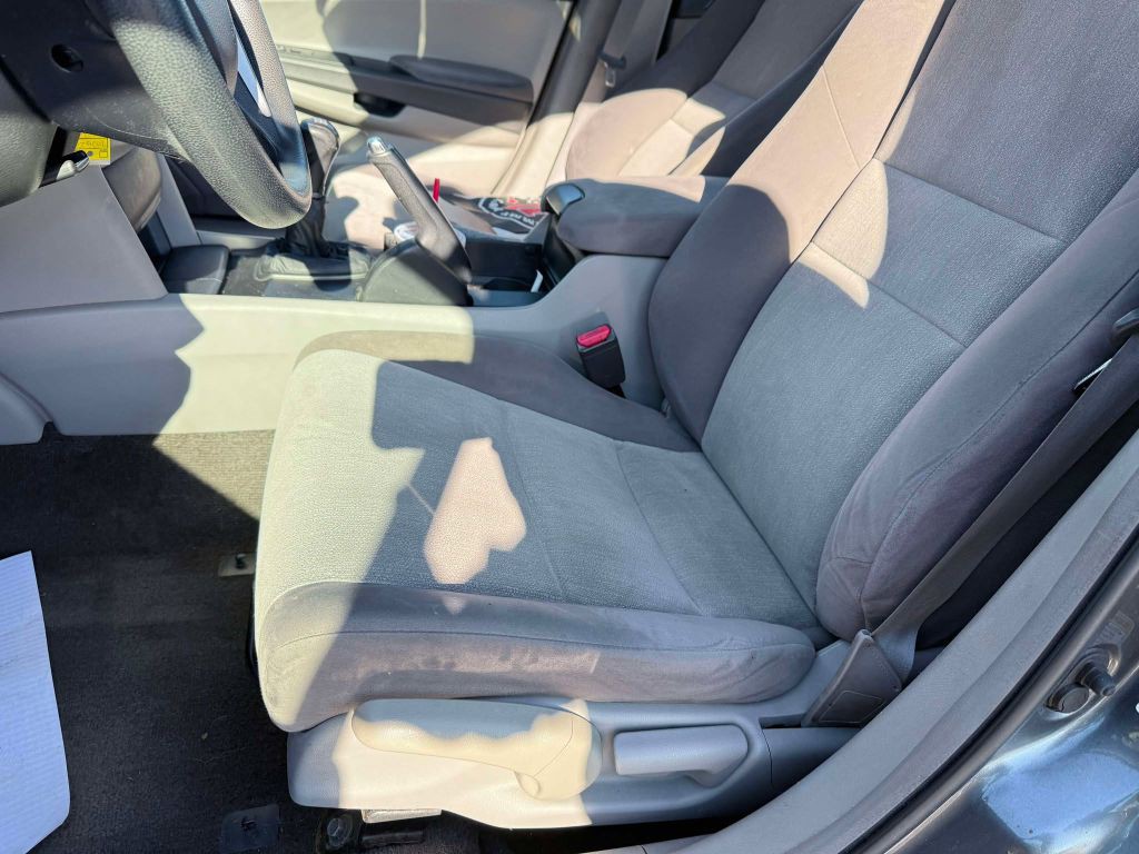 2009 Honda Accord Image 18