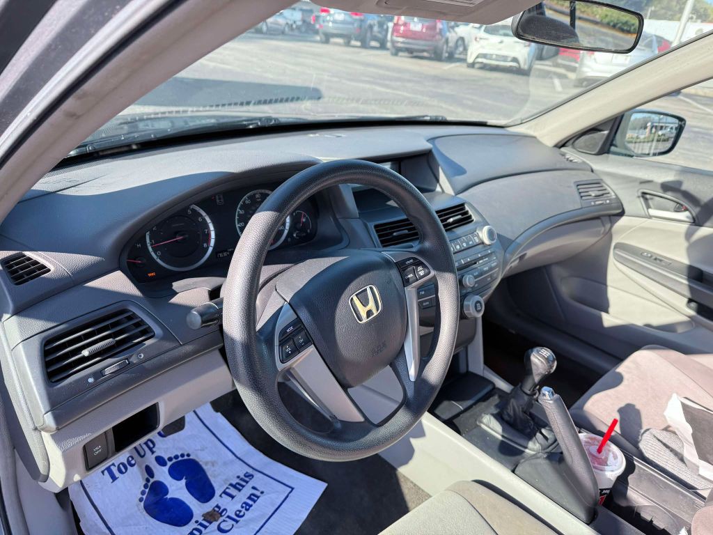 2009 Honda Accord Image 27