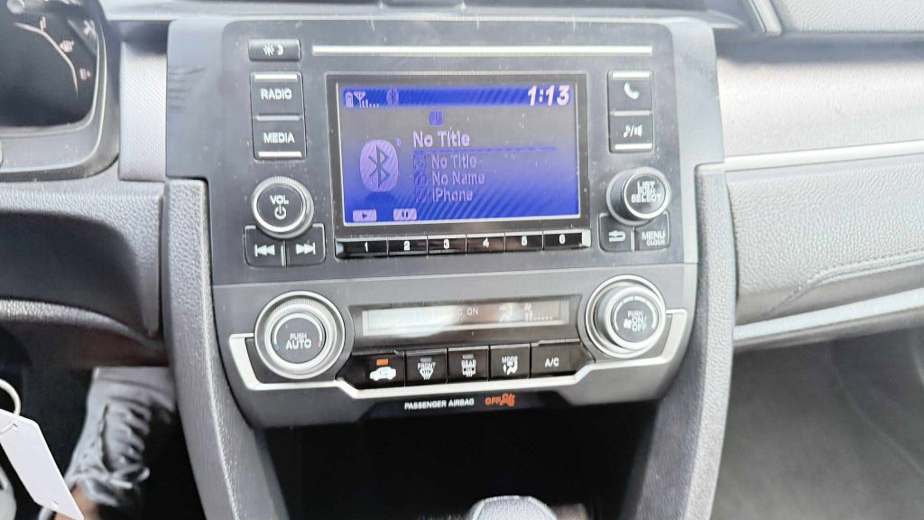 2016 Honda Civic Image 38