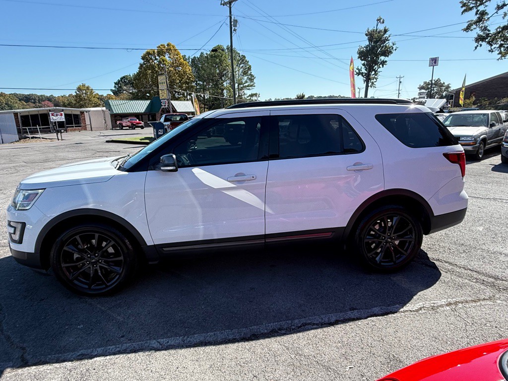 2017 Ford Explorer Image 7