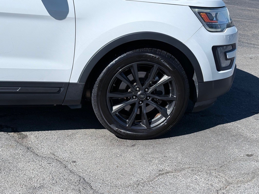 2017 Ford Explorer Image 10