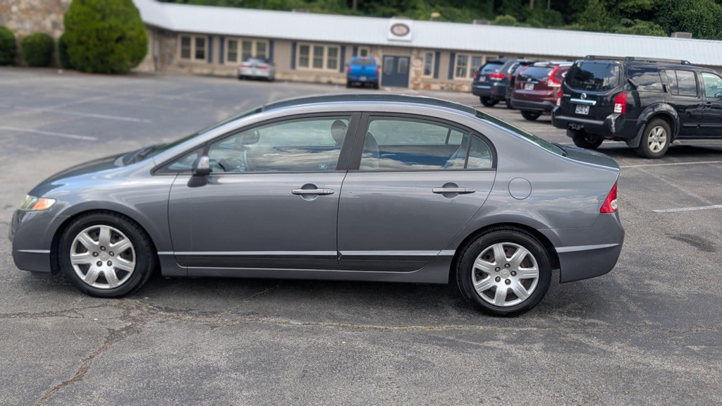 2011 Honda Civic Image 10