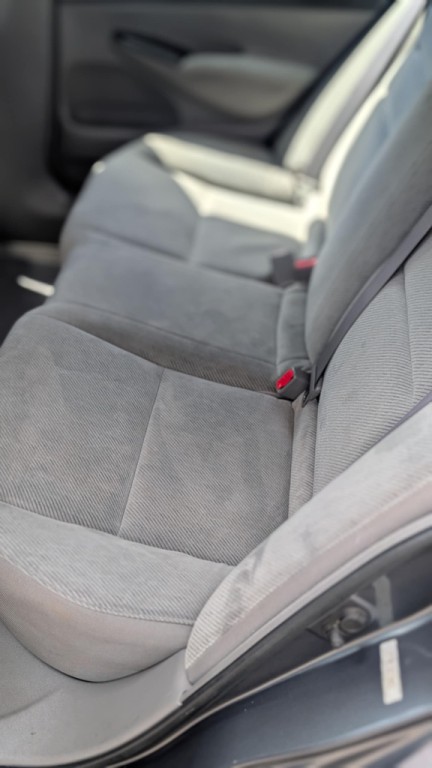 2011 Honda Civic Image 25