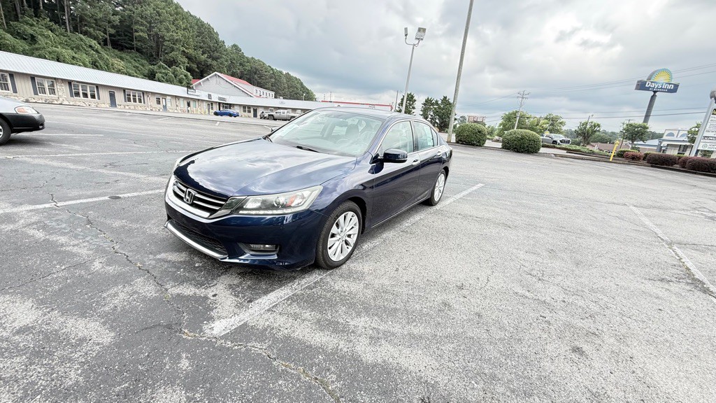 2015 Honda Accord Image 17