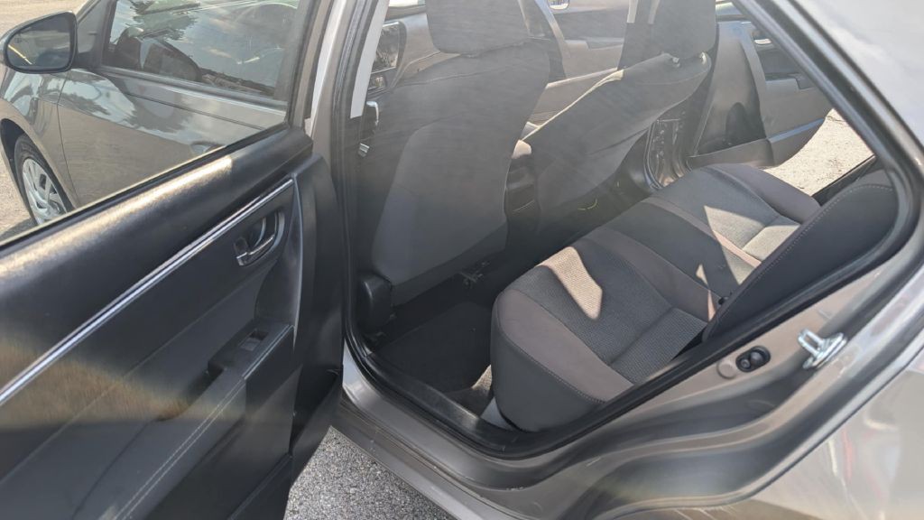 2018 Toyota Corolla Image 14