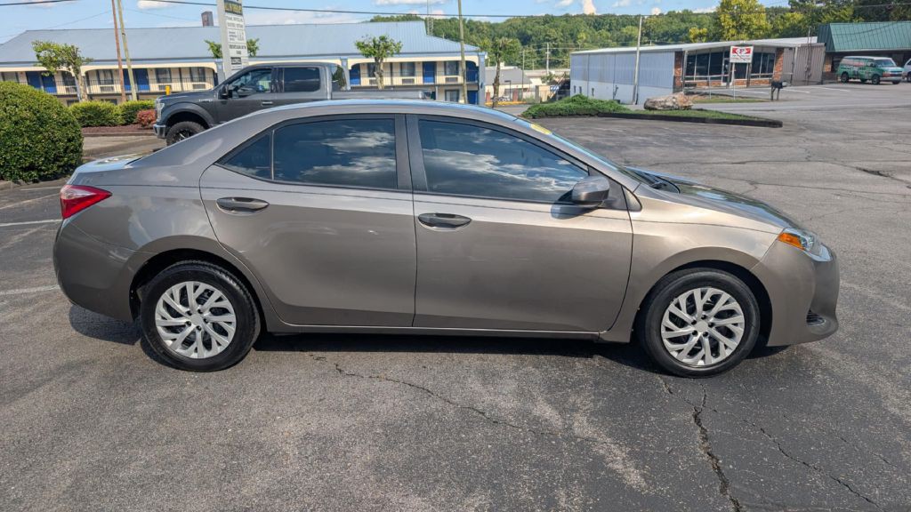 2018 Toyota Corolla Image 5