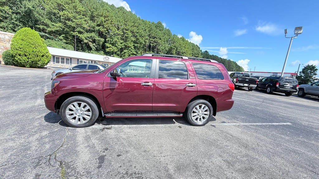2008 Toyota Sequoia Image 23