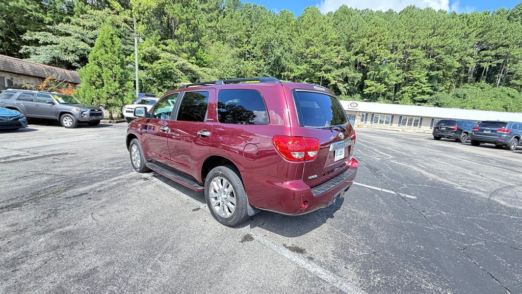 2008 Toyota Sequoia Image 24
