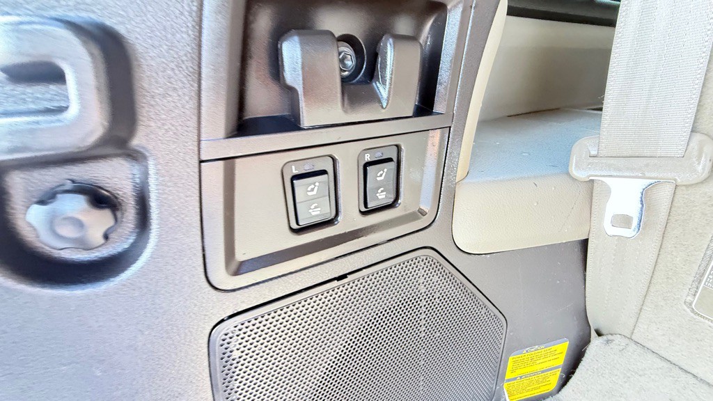 2008 Toyota Sequoia Image 35