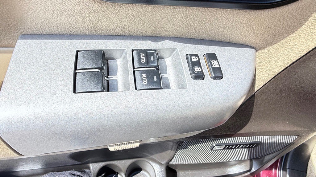 2008 Toyota Sequoia Image 46