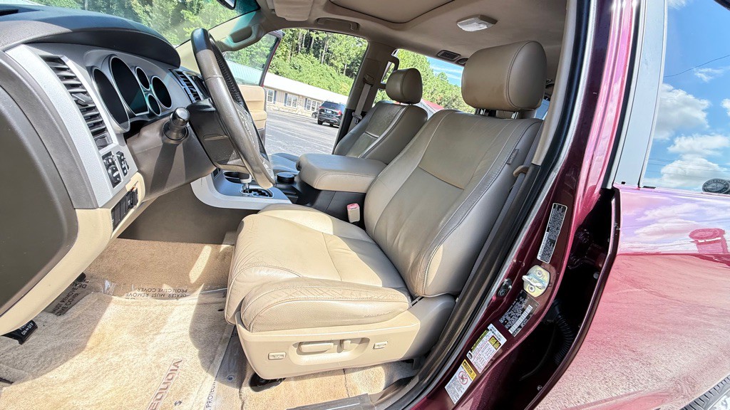 2008 Toyota Sequoia Image 47