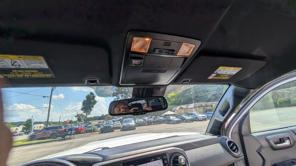 2021 Toyota Tacoma Image 17