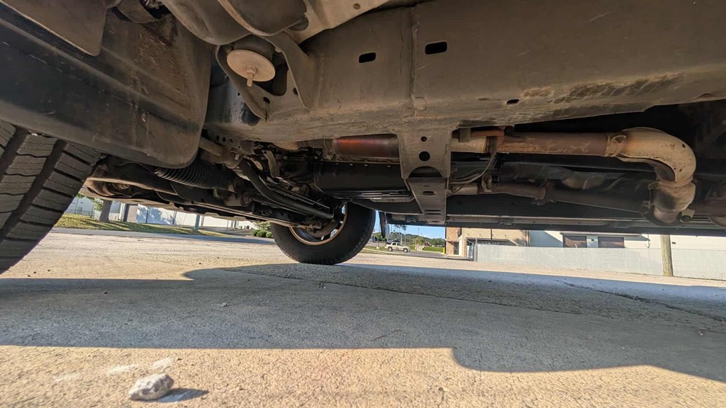 2004 Toyota Sequoia Image 15