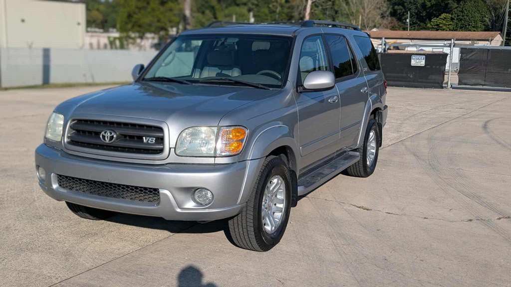 2004 Toyota Sequoia Image 4