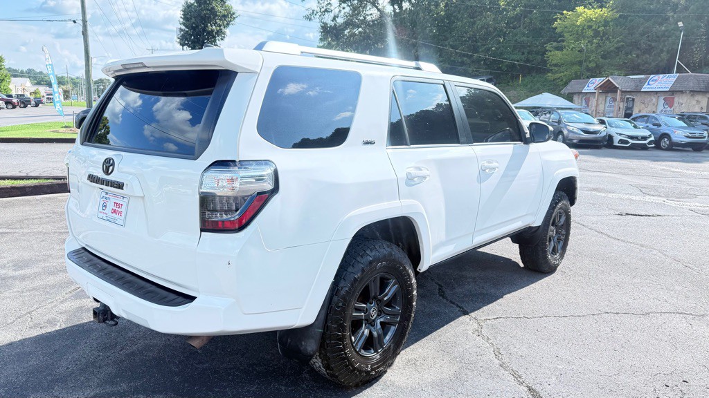 2016 Toyota 4Runner Image 6
