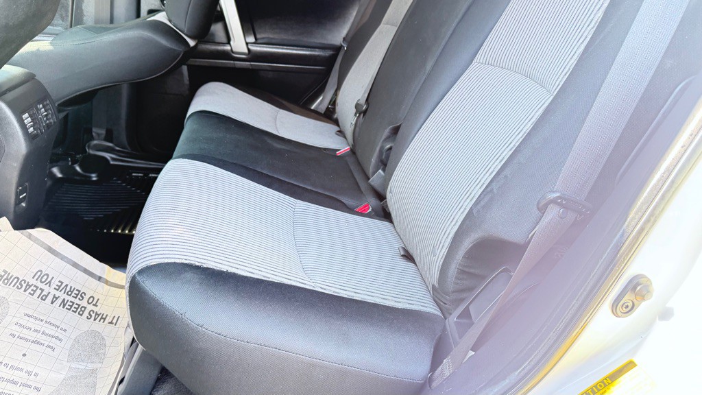 2016 Toyota 4Runner Image 21