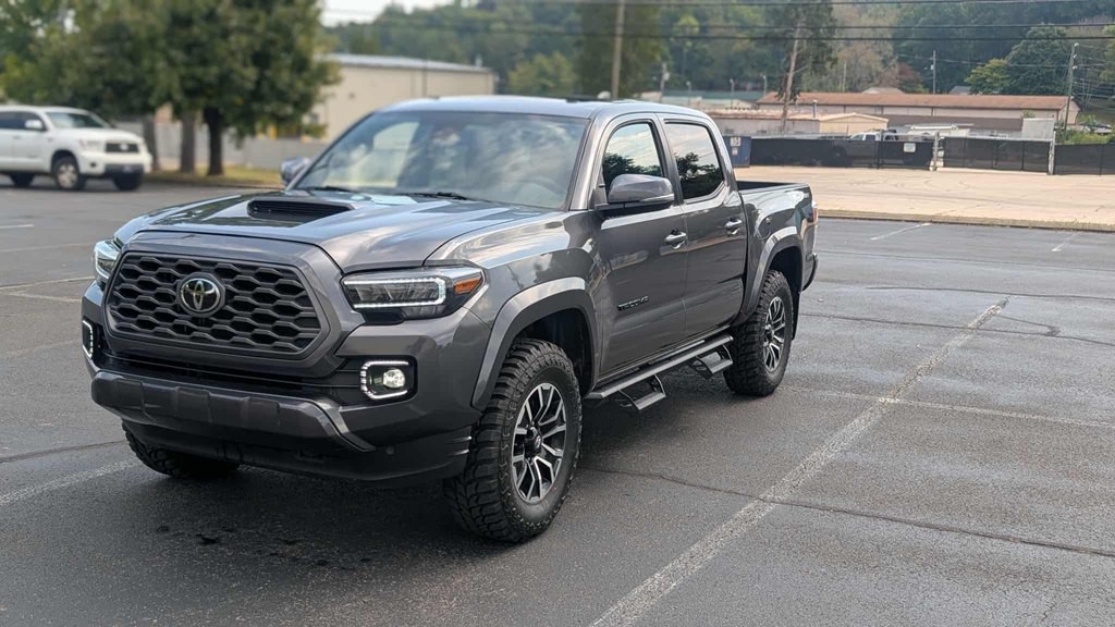 2021 Toyota Tacoma Image 3