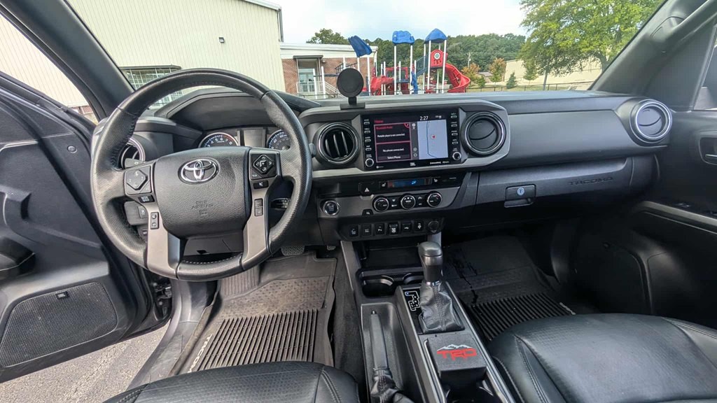 2021 Toyota Tacoma Image 8