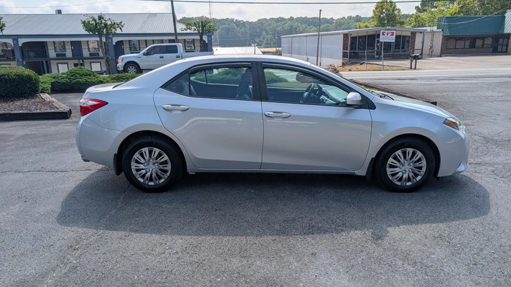 2014 Toyota Corolla Image 5