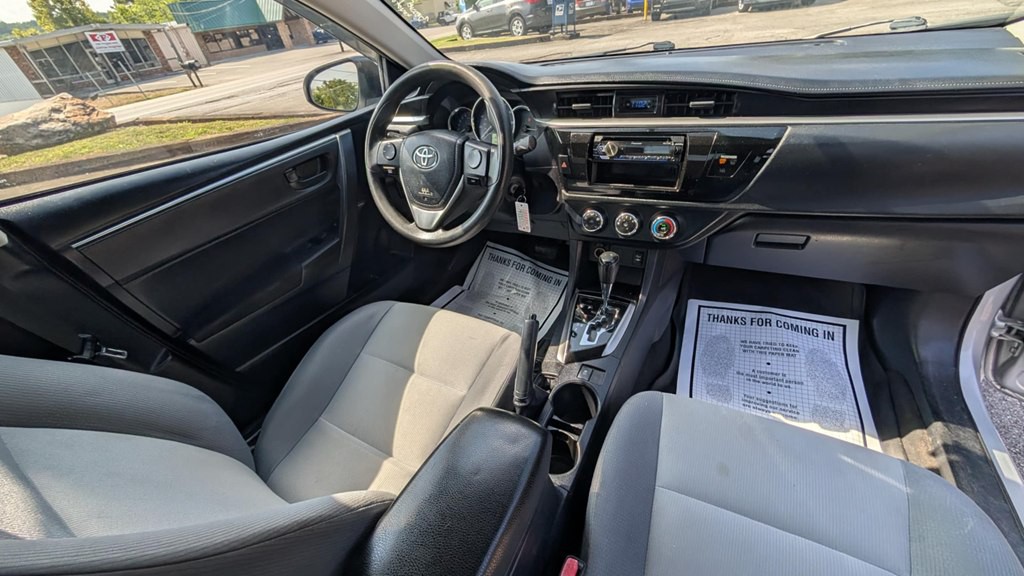 2014 Toyota Corolla Image 10