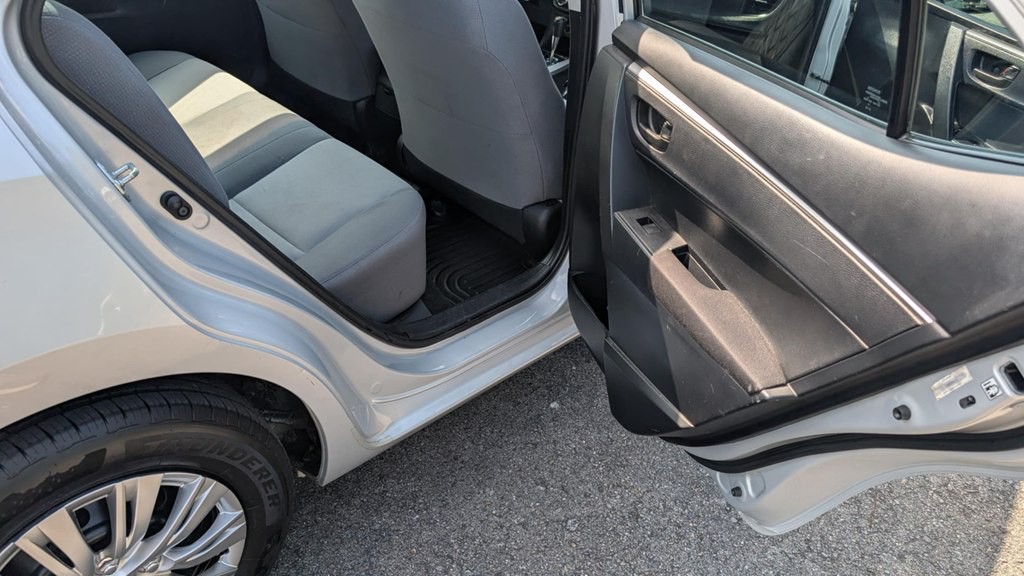 2014 Toyota Corolla Image 13