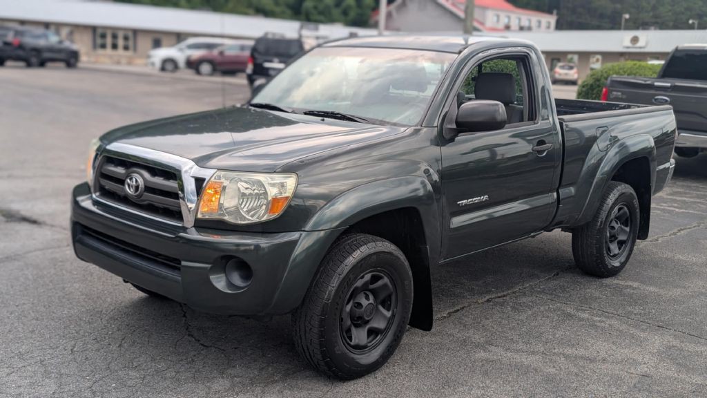 2009 Toyota Tacoma Image 2