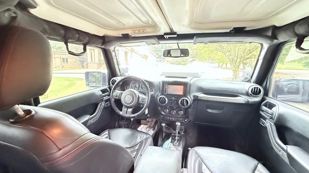 2014 Jeep Wrangler Unlimited Image 9