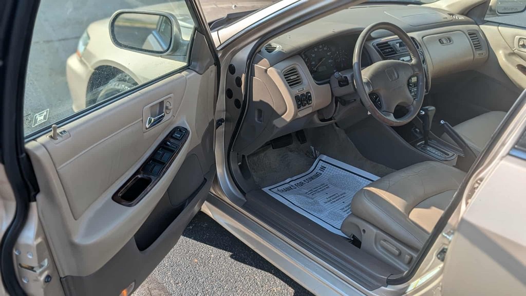 2001 Honda Accord Image 7