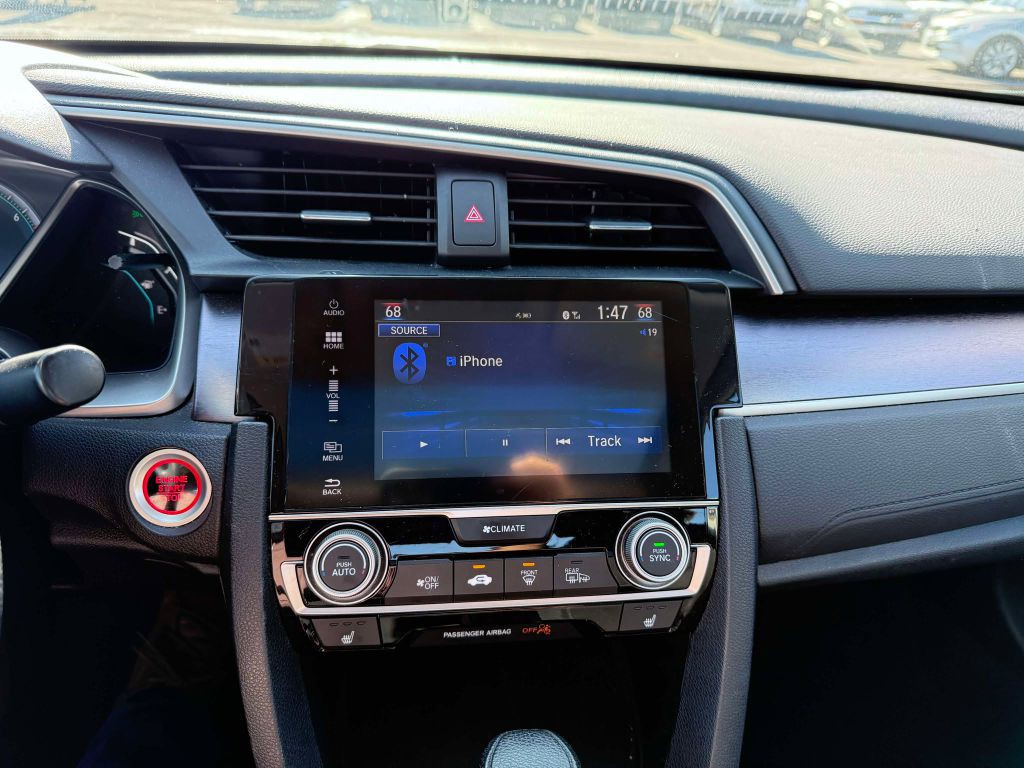 2016 Honda Civic Image 17