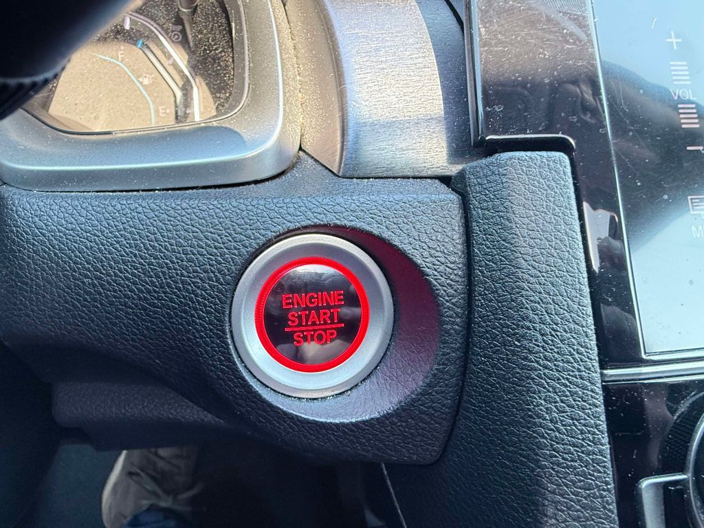 2016 Honda Civic Image 22