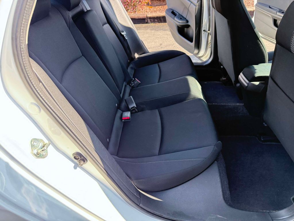 2016 Honda Civic Image 25