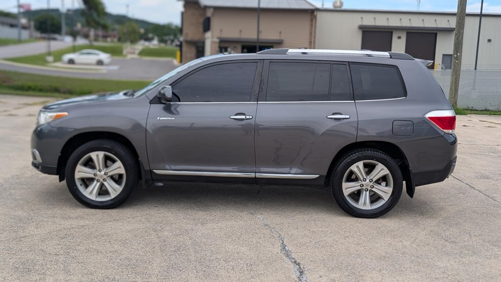 2012 Toyota Highlander Image 5