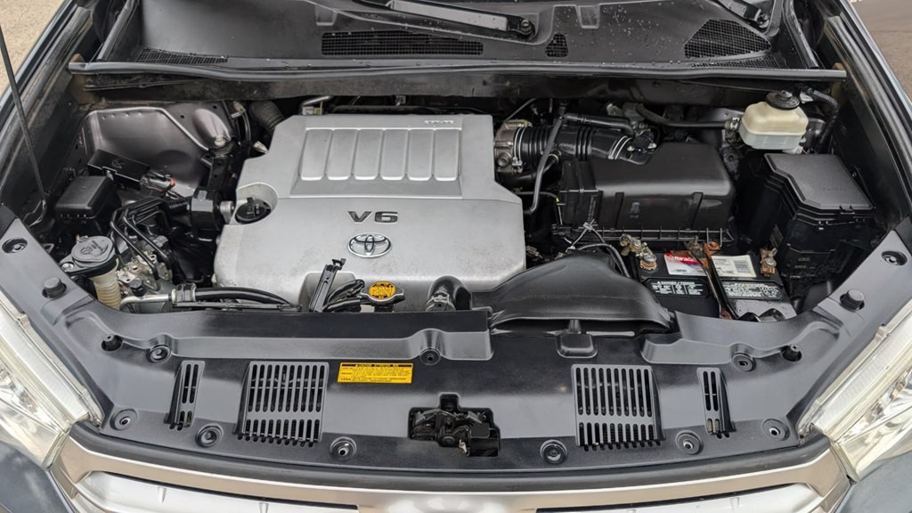 2012 Toyota Highlander Image 21
