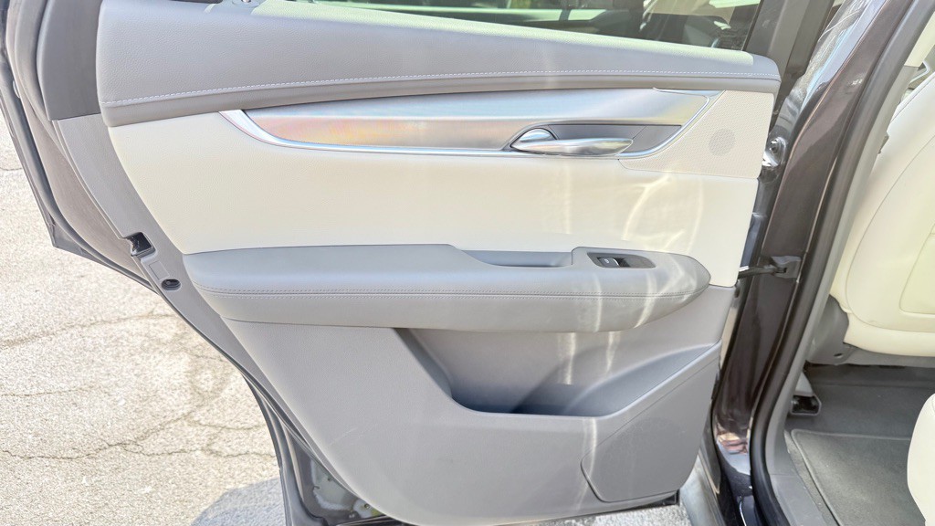 2017 Cadillac XT5 Image 26