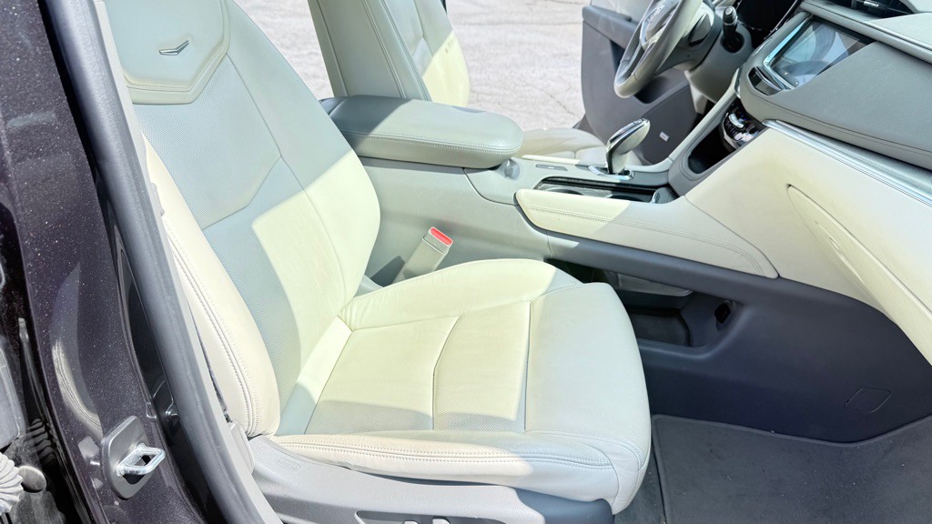 2017 Cadillac XT5 Image 36