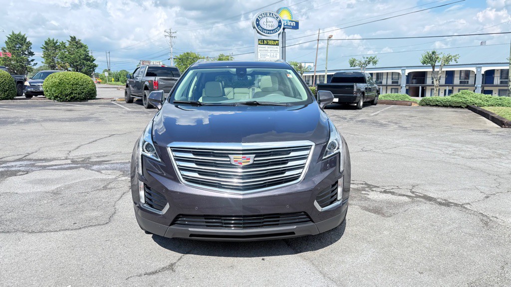 2017 Cadillac XT5 Image 2
