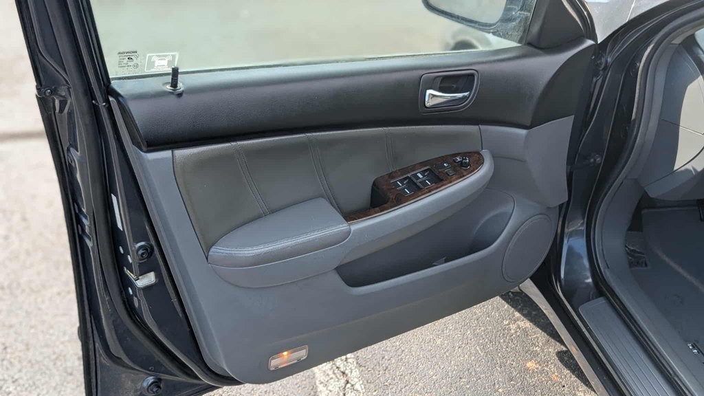 2007 Honda Accord Image 7