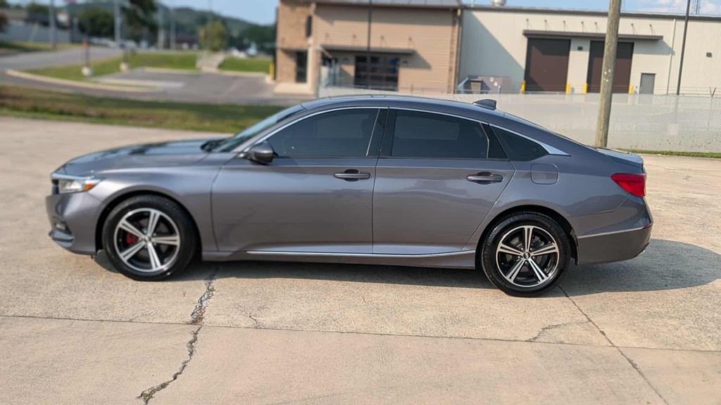 2020 Honda Accord Image 6