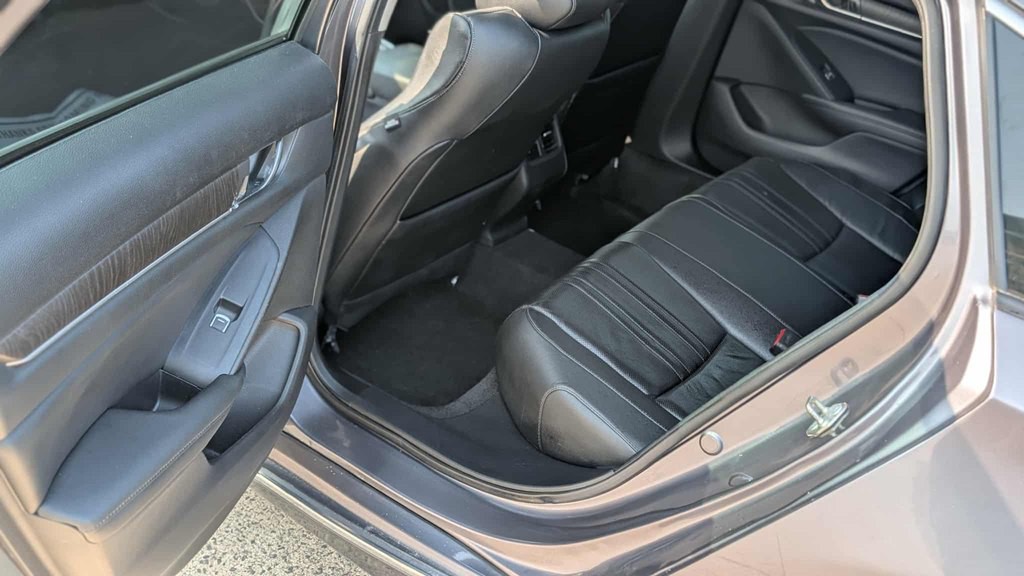 2020 Honda Accord Image 16
