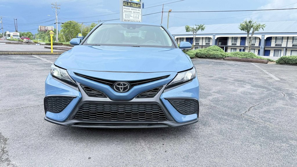 2023 Toyota Camry Image 3