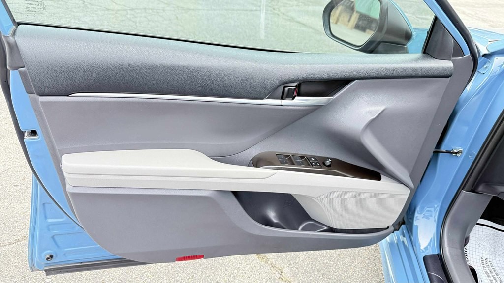2023 Toyota Camry Image 15