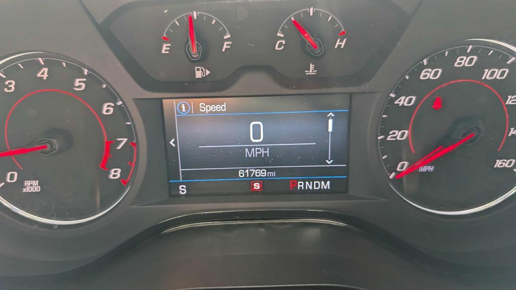 2019 Chevrolet Camaro Image 16