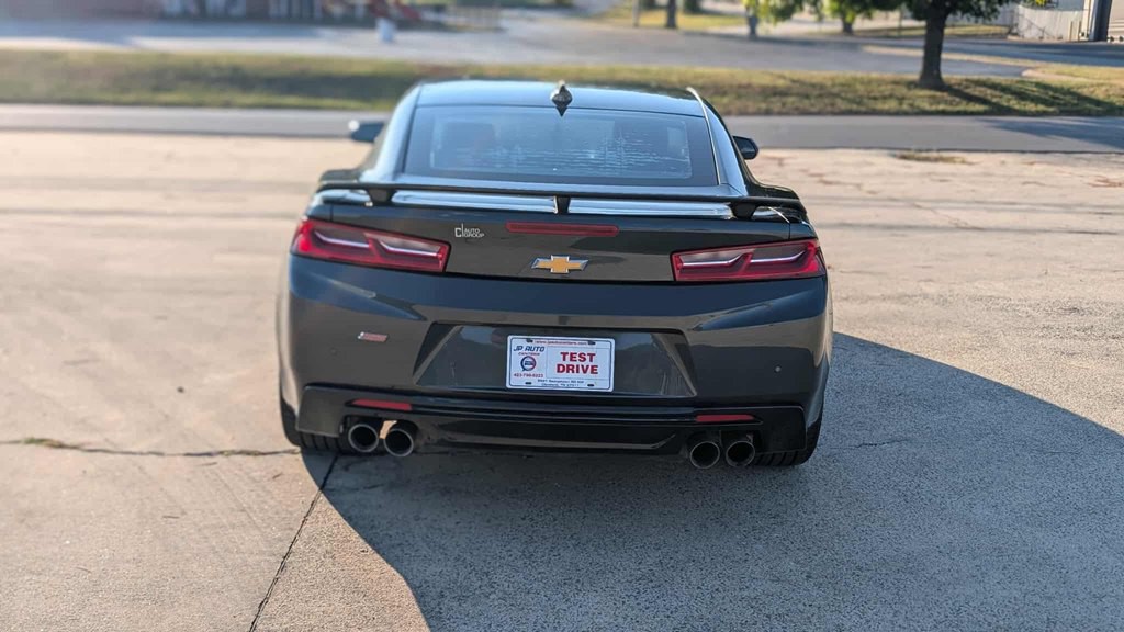 2016 Chevrolet Camaro Image 6
