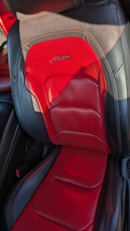 2016 Chevrolet Camaro Image 13