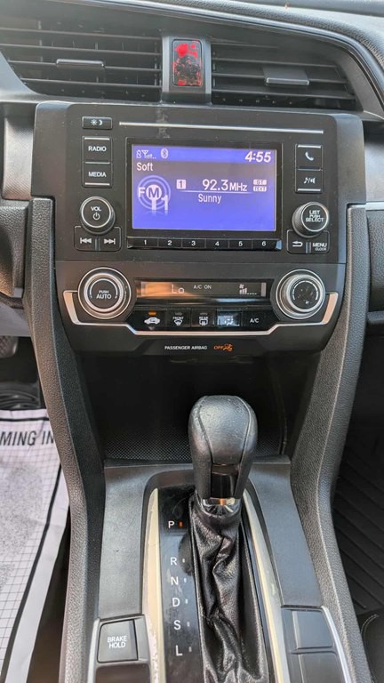 2017 Honda Civic Image 8