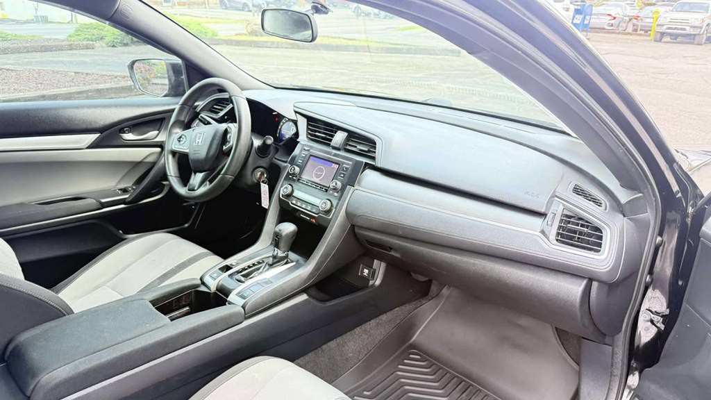 2018 Honda Civic Image 8